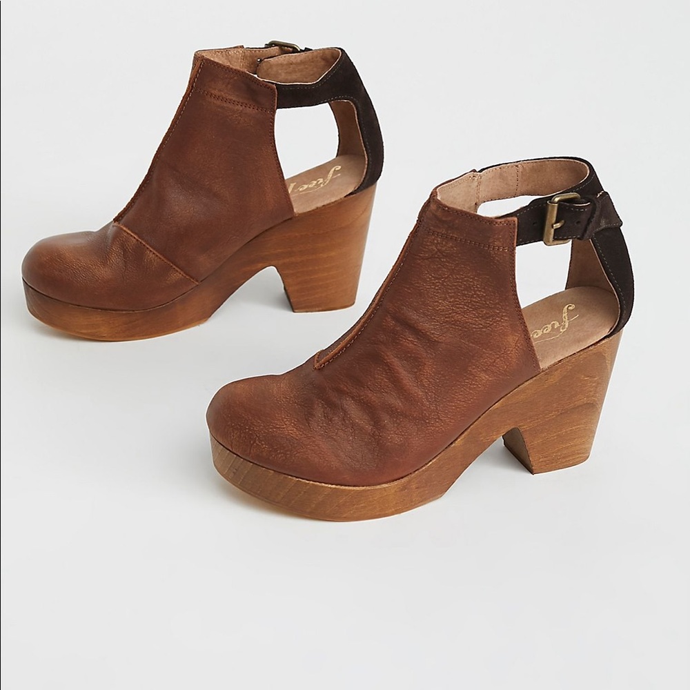 Free People Amber Orchard Clog